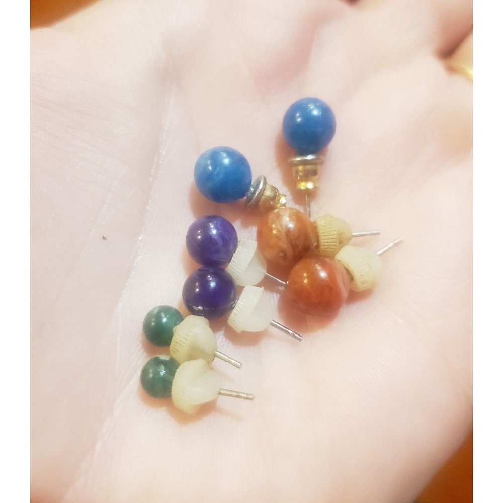 Vintage Marble Hues Pierced Stud Earrings Lot of 4 Pairs - Picture 4 of 4